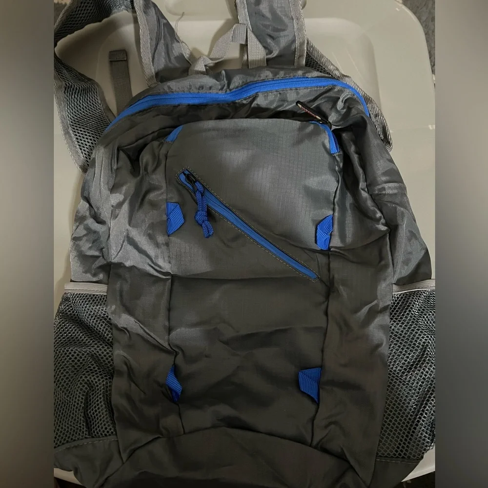 Costco Collapsible Backpack in Grey - Picture 1 of 4